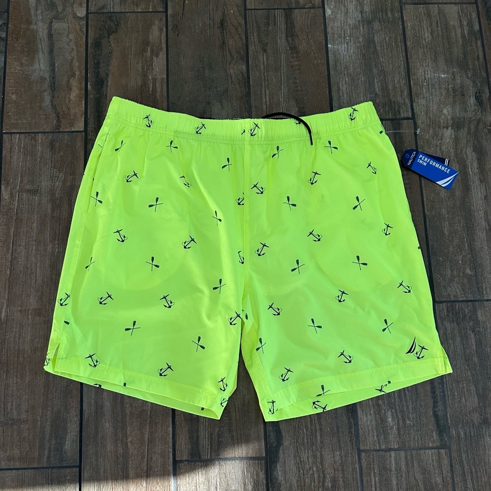 NWT-Men’s Nautica Swim Shorts